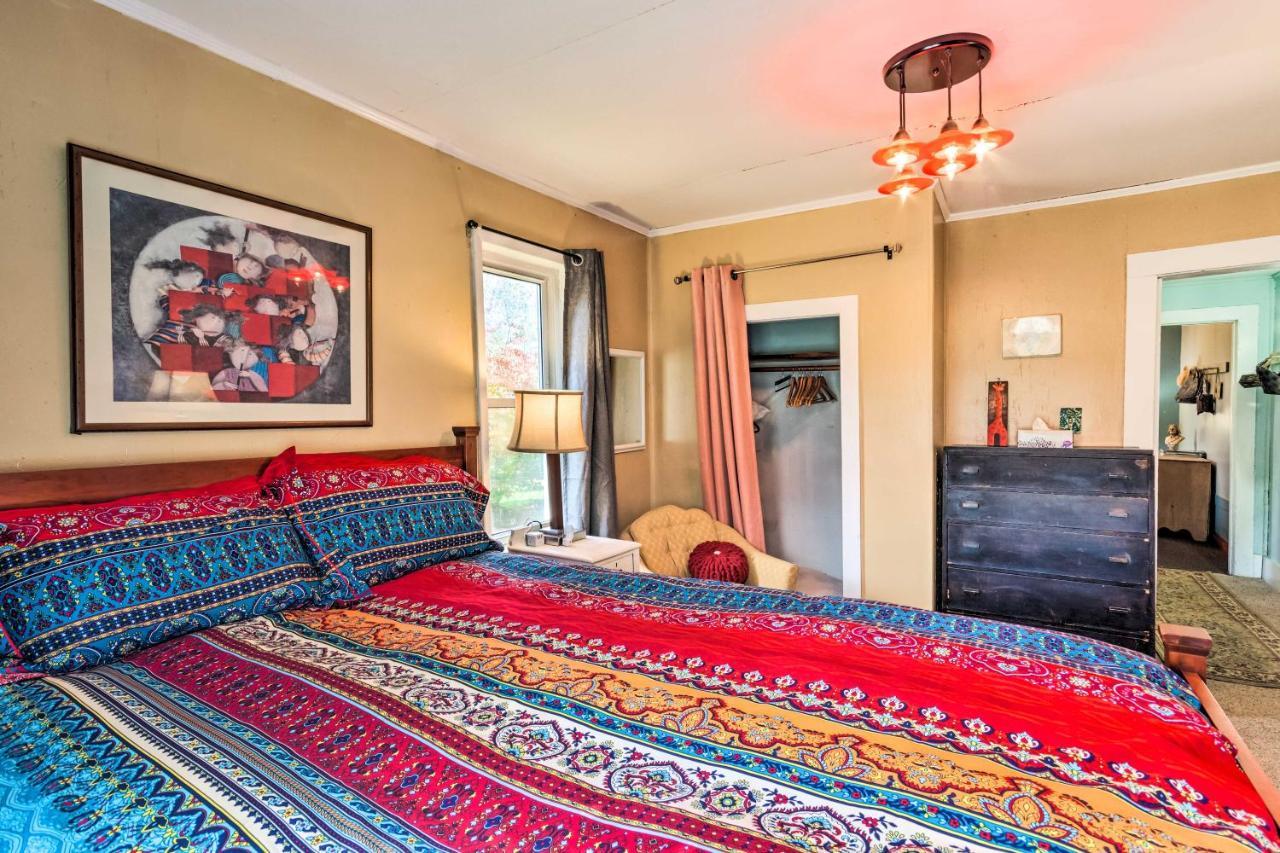 Newland Mountain Cottage With Fire Pit 8 Mi To Ski! Montezuma Exterior photo